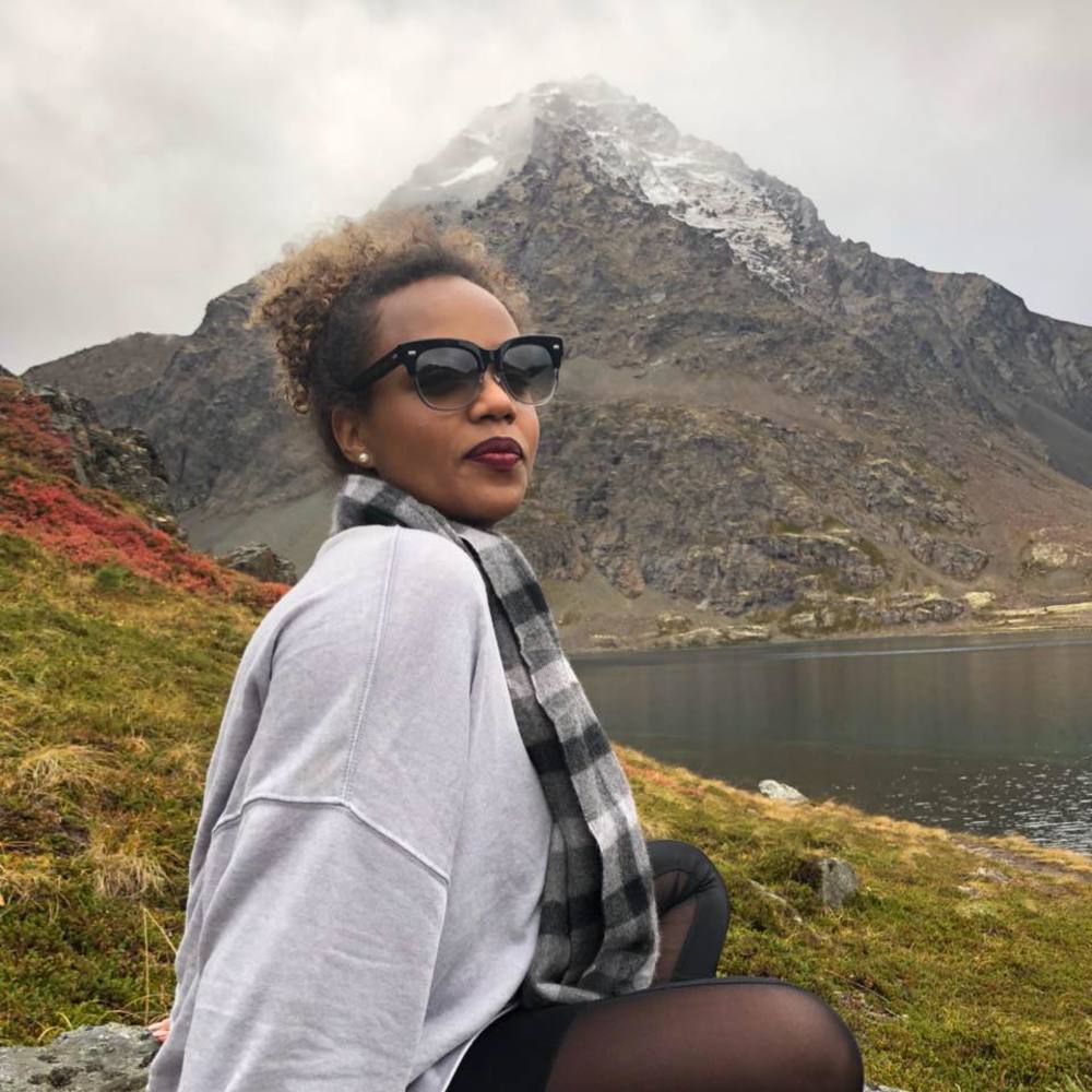 Meet your Posher, Dominique